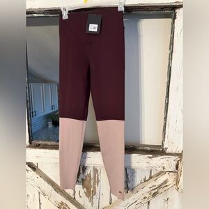 AURUM NWT Muted Dusty Purple Colorblock Leggings High Rise Small